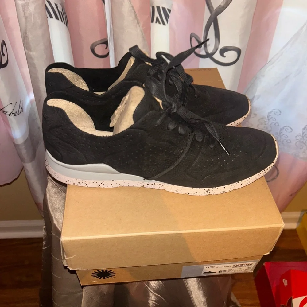 UGG Treadlite Sneakers - Picture 1 of 5